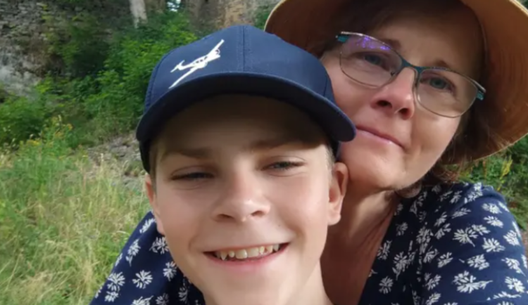 Sbírka chce vyprosit 14letému Ondrovi z Jablonce a jeho nemocné mamince čas navíc