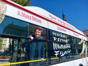 FOTO: Do ulic vyjela dokumentární Ji.hlava, program pro mladé bude delší