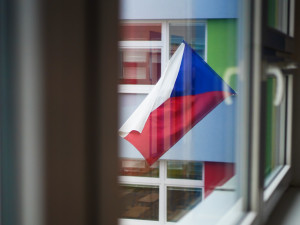 Ipsos: Volby by na konci srpna vyhrálo ANO, prošli by i Motoristé