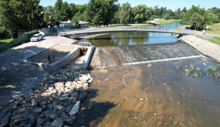 Lepší ochrana proti povodním v Jihlavě. Povodí upravilo jez v Českém mlýně