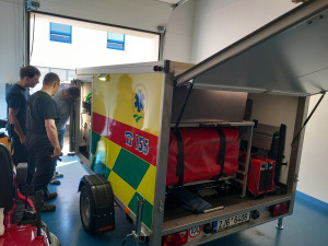 VIDEO: Záchranáři mají nové sanitky. Hlasité sirény nepřekračují hlukové limity