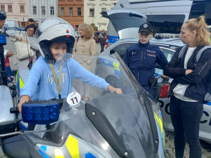 FOTO: Policie se v Jihlavě ukázala malým i velkým. Velký zájem vzbudilo Ferrari