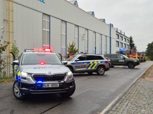 Cvičení IZS: Do školy v Chotěboři vběhnul útočník. Nikomu nic nehrozí, ujistila policie