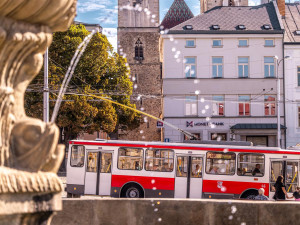 FOTO: Retrolinky v Jihlavě nabídly cestu nejen do minulosti, ale i do budoucnosti