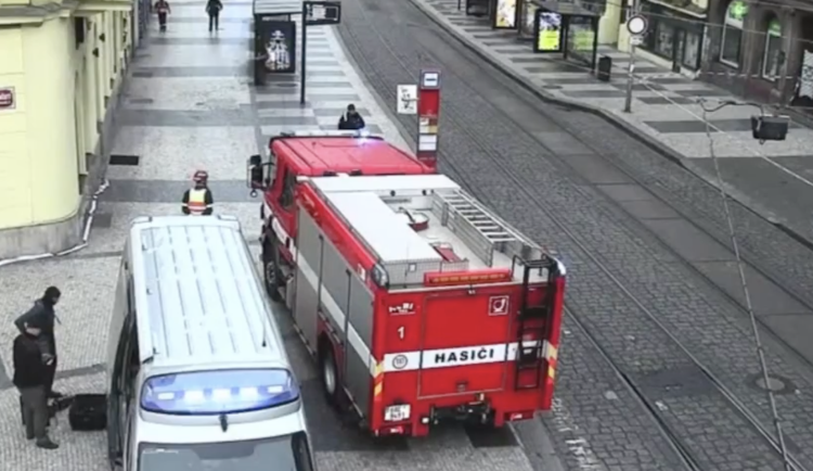 Na I.P. Pavlova našli podezřelé zavazadlo, prohlédl ho pyrotechnik