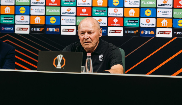 Můžete se uřvat a stejně si dělají, co chtějí, kritizoval hráče Plzně trenér Koubek