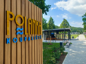 Parkoviště u modernizované Polanky nestačí, město bude muset vybudovat další