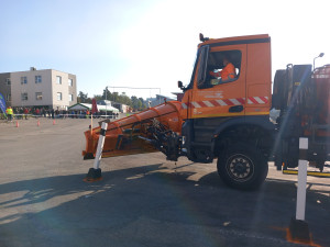 FOTO: Jsme naprosto připraveni, hlásí před začátkem zimy cestáři. Soutěžili v rodeu