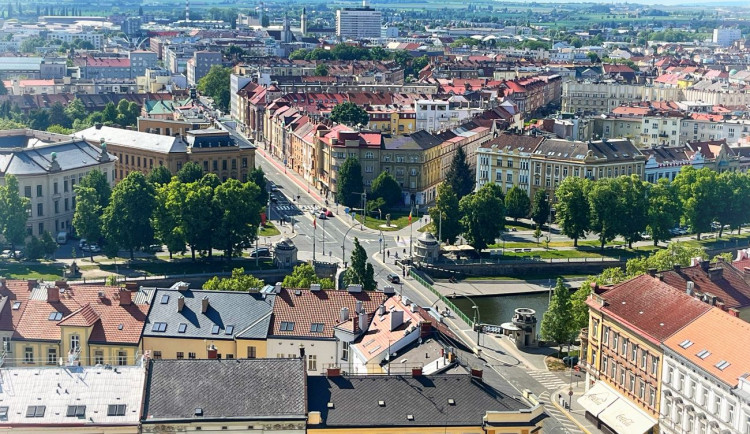 Pokud máte nápad, jak rozhýbat hradecké nábřeží, máte šanci na dotaci