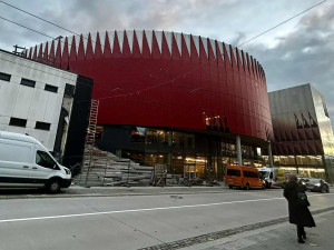 Termín předání Horácké arény městu se posunul. První zápasy bude omezená kapacita