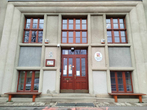 Nekonečný příběh ZŠ Havlíčkova. Jihlavská radnice opět hledá, kdo školu opraví