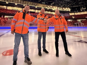 Město Jihlava převzalo v noci Horáckou arénu, v sobotu ji začne uvádět v život