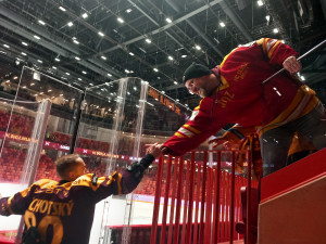 VIDEO: Čekal jsem na to patnáct let, řekl po zápase v nové hale kapitán Čachotský