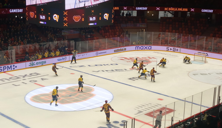 V Horácké aréně to vře. Zápas Dukly proti Zlínu sledujeme online