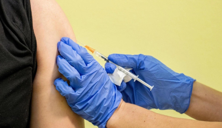 Za týden se nechalo očkovat proti žloutence A 15 tisíc lidí