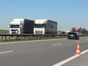 Cestování po D1 bude dnes večer s omezením, na 15 minut se úsek úplně uzavře