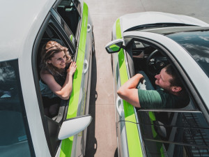 V Jihlavě začne příští týden fungovat carsharing. Prvních 30 minut může být zdarma