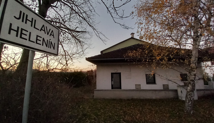 FOTO: Jihlava koupí za dva miliony bývalou poštu. Chce byt a zázemí pro řidiče MHD