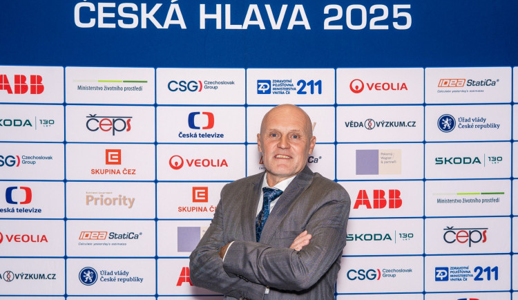 Vědec z liberecké univerzity Miroslav Černík získal prestižní ocenění Česká hlava