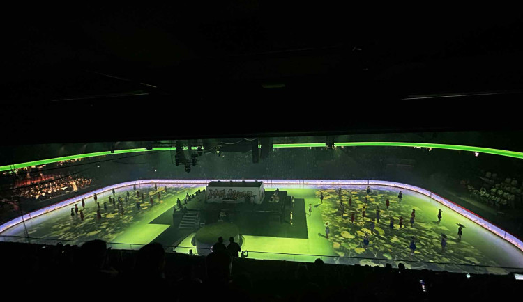 FOTO: Horácká aréna se slavnostně otevírá, tisíce lidí déšť neodradil