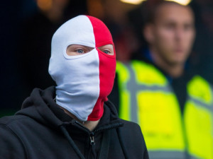 Fotbalový fanoušek chtěl lístky na zápas. Podvodník ho připravil o 14 tisíc