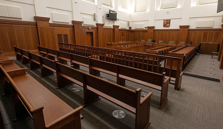 Ostravský soud řeší podvodné praktiky cestovní agentury Ambiera, škoda činí 6,5 milionu