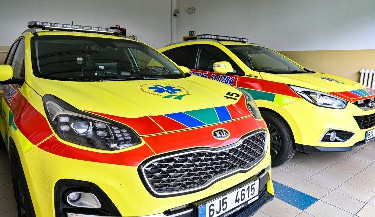 D1 uzavřela tragická nehoda. Řidiči v dodávce se stal osudným střet s náklaďákem