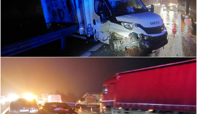 Cestování po D1 zkomplikovaly dvě nehody pěti vozidel. Pozor na hustou mlhu