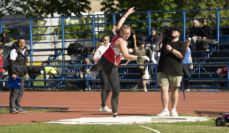 Martina Mazurová olomouckou atletkou roku. Špičkový sport kombinuje se studiem medicíny