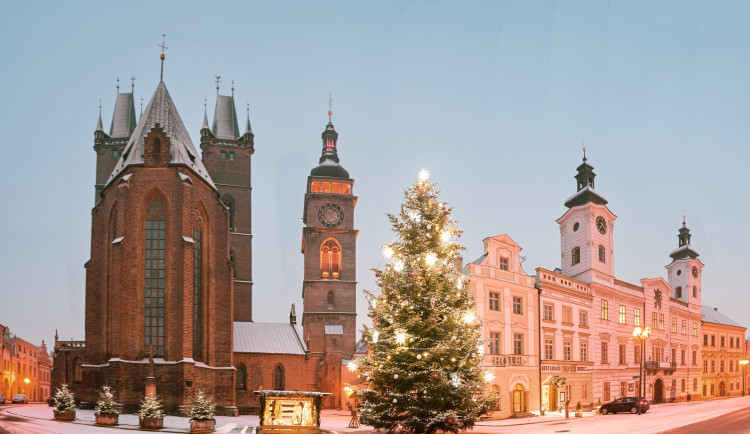 Od roku 2000 byl sníh na Štědrý den v Hradci Králové jen pětkrát. Nebude ani letos