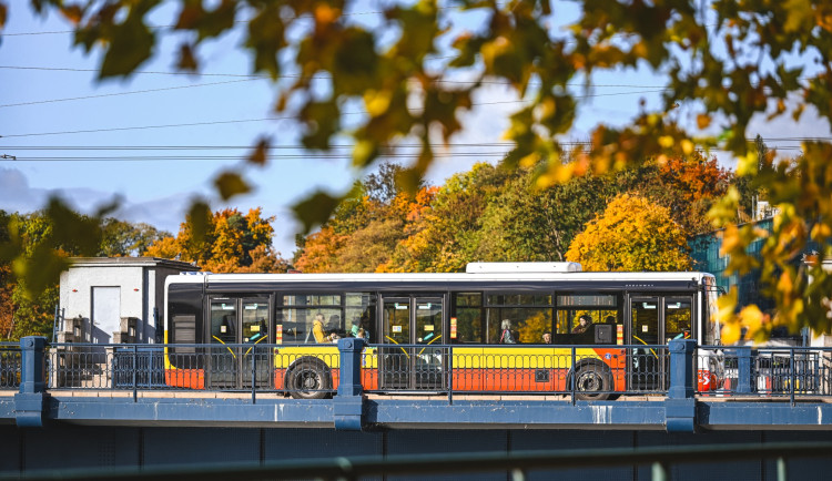 Cestující MHD v Hradci Králové čekají změny. Novinky začnou platit od začátku roku