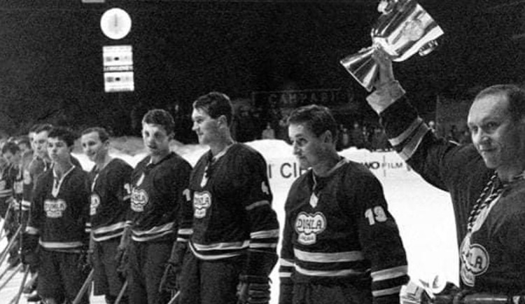 Velká pocta: HC Dukla Jihlava je v Síni slávy Spengler Cupu. Foto: Se svolením HC Dukla Jihlava