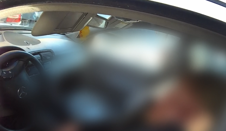 Falešný taxikář bral drogy a vozil zákazníky po Brně, prozradila ho nejistá jízda