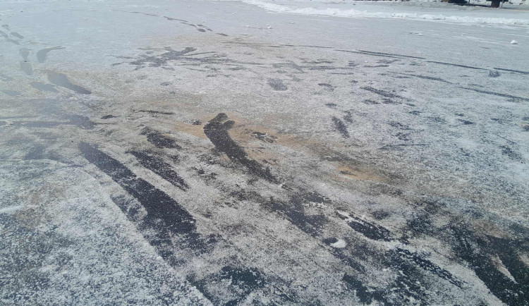 FOTO: Písek na ledě vyvolal v Třešti bouři. Akademie věd po kritice couvla. Foto: Petra Konířová