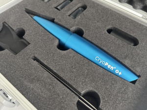 Pomoc za pár sekund. Pelhřimovská nemocnice nabízí ošetření speciálním perem