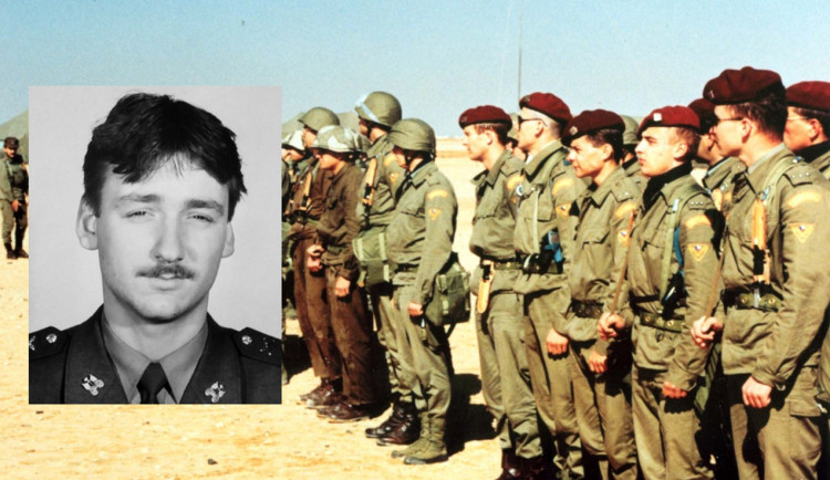 Před 35 lety zemřel na zahraniční misi první český voják, Petr Šimonka z Vysočiny