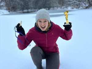 Náročná zima Andrey Klementové: Kromě plavání v ledové vodě se musí věnovat škole