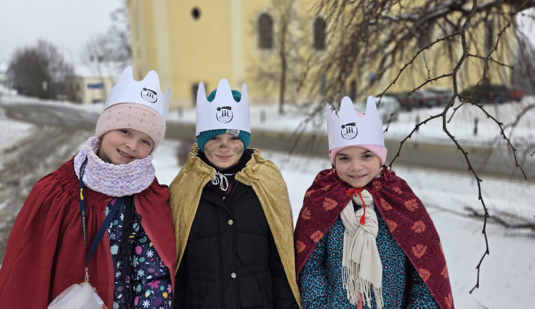 Tříkrálová sbírka překonala rekord, lidé na západě Čech věnovali do kasiček 7,97 milionu