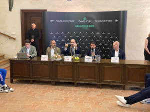 VIDEO: Zima a hokejová tradice. Švédští tenisté se v Jihlavě cítí jako doma