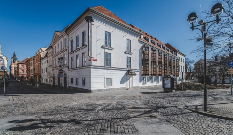 Jihočeskému divadlu bude kvůli růstu platů chybět až 12 milionů korun v rozpočtu