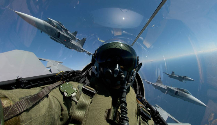 Saab hlásí rekordní rok 2025: tržby vzrostly o 34 %, zisk výrazně posílil