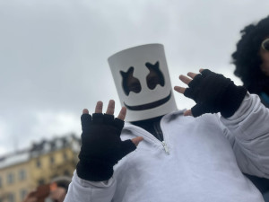 FOTO + VIDEO: Jihlavské ulice žijí Masopustním průvodem, zapojily se desítky masek