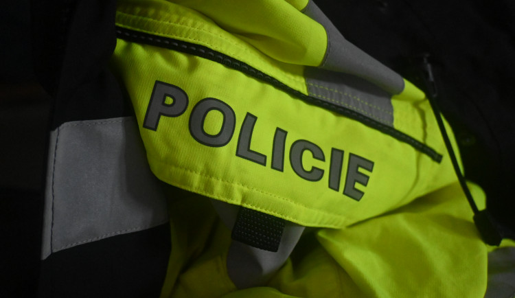 Pacient psychiatrické nemocnice se nevrátil z vycházky, pátrá po něm policie