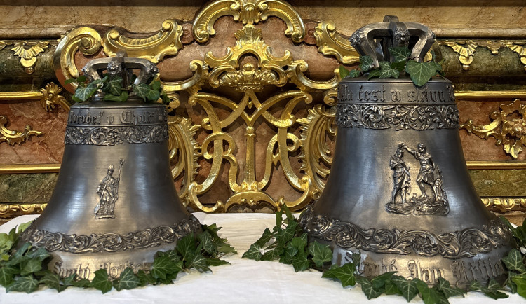 Zvony: sv. Jan Křtitel a sv. Vojtěch. Foto: Vojtěch Blažek
