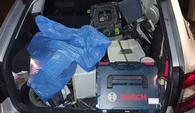 Vloupal se do restaurace na D1 a odjel s nářadím. Daleko se nedostal. Foto: Se svolením Policie ČR