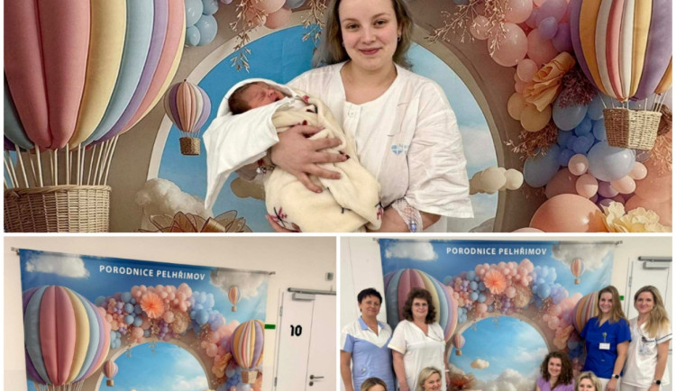 První chvíle s miminkem zachytí nový fotokoutek v pelhřimovské porodnici