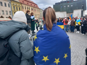 ON-LINE: „Stojíme za Ukrajinou“. Jihlava si dnes připomíná začátek války