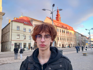 Pokud to bude potřeba, nebojíme se svolat lidi, říká sedmnáctiletý Michael Hugo