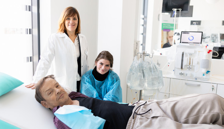 Přes dvacet let na dialýze. Muž z Frýdku-Místku třikrát týdně dojížděl i do Olomouce