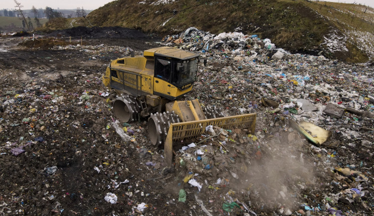 FOTO: V Brodě platí podle velikosti popelnice. Odpadu je méně, město ušetřilo miliony